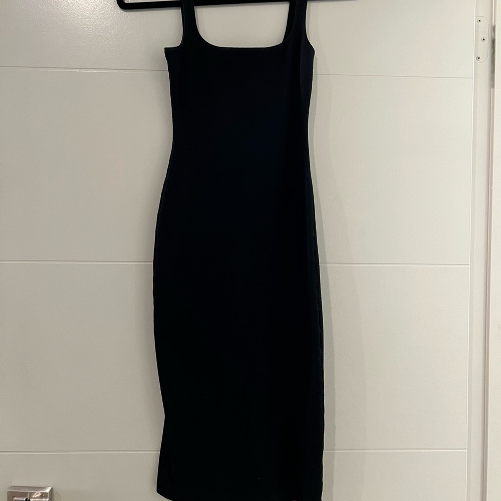 Black pencil dress